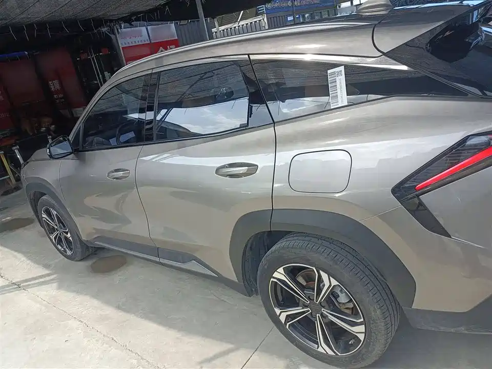 Geely Galaxy Galaxy L7