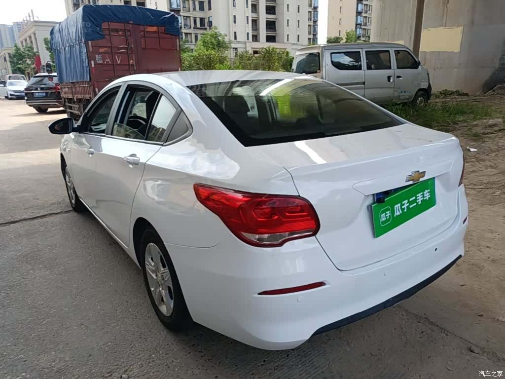 Chevrolet 320, 2018 все фото