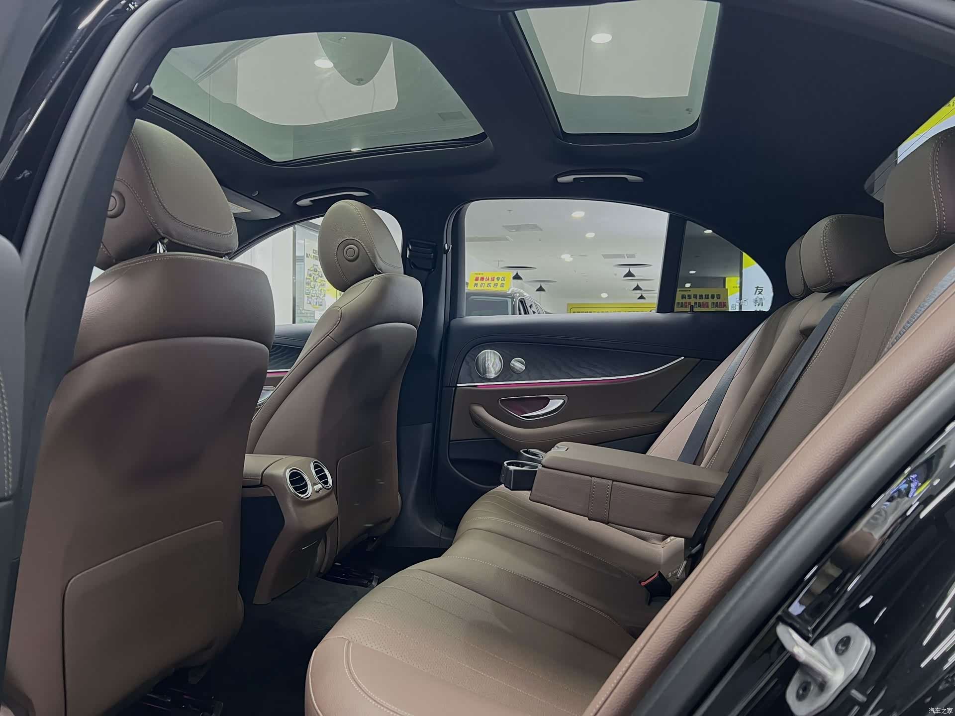 Mercedes-Benz E-Class, 2021 14
