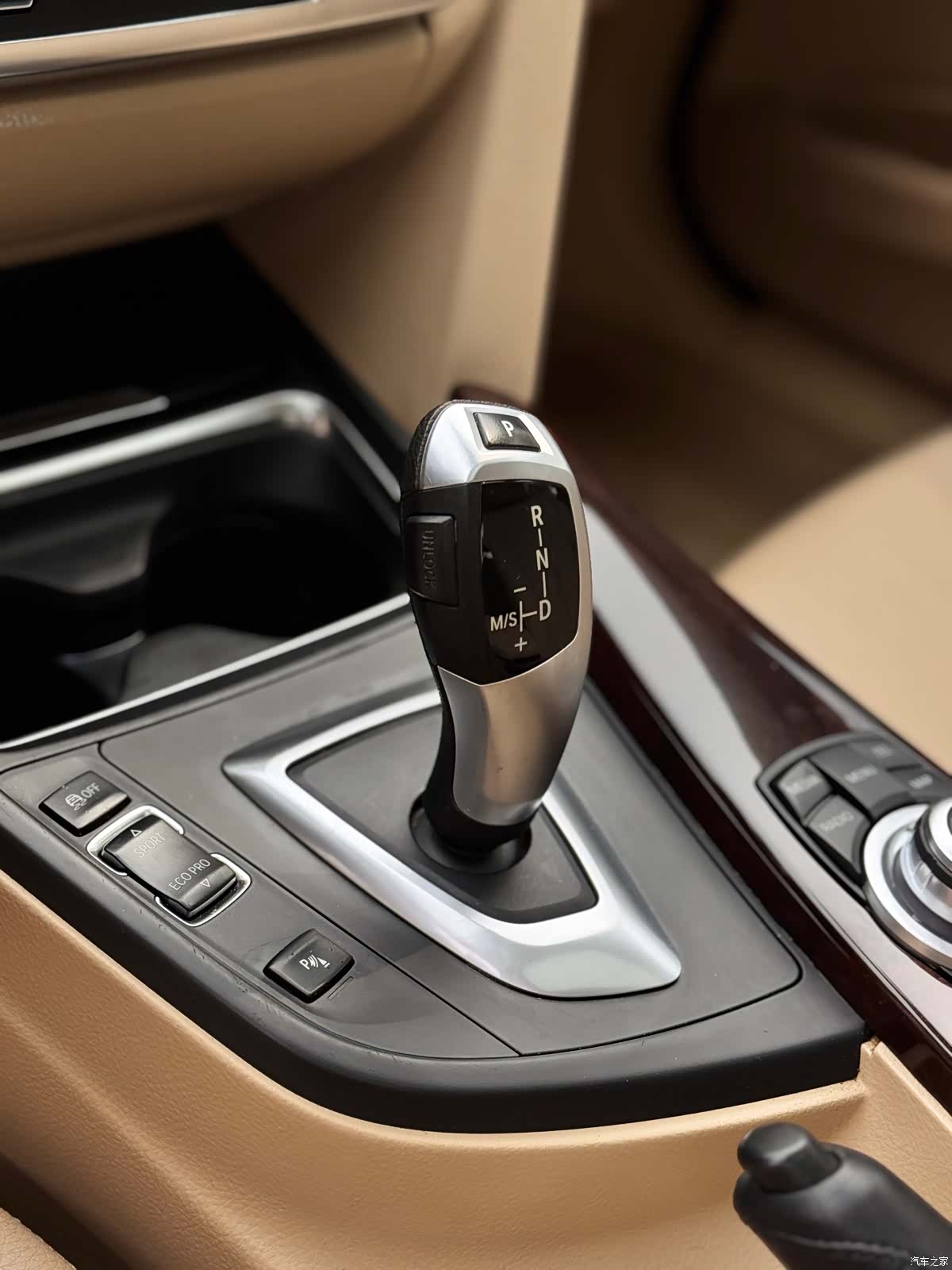 BMW 3 Series, 2013 8