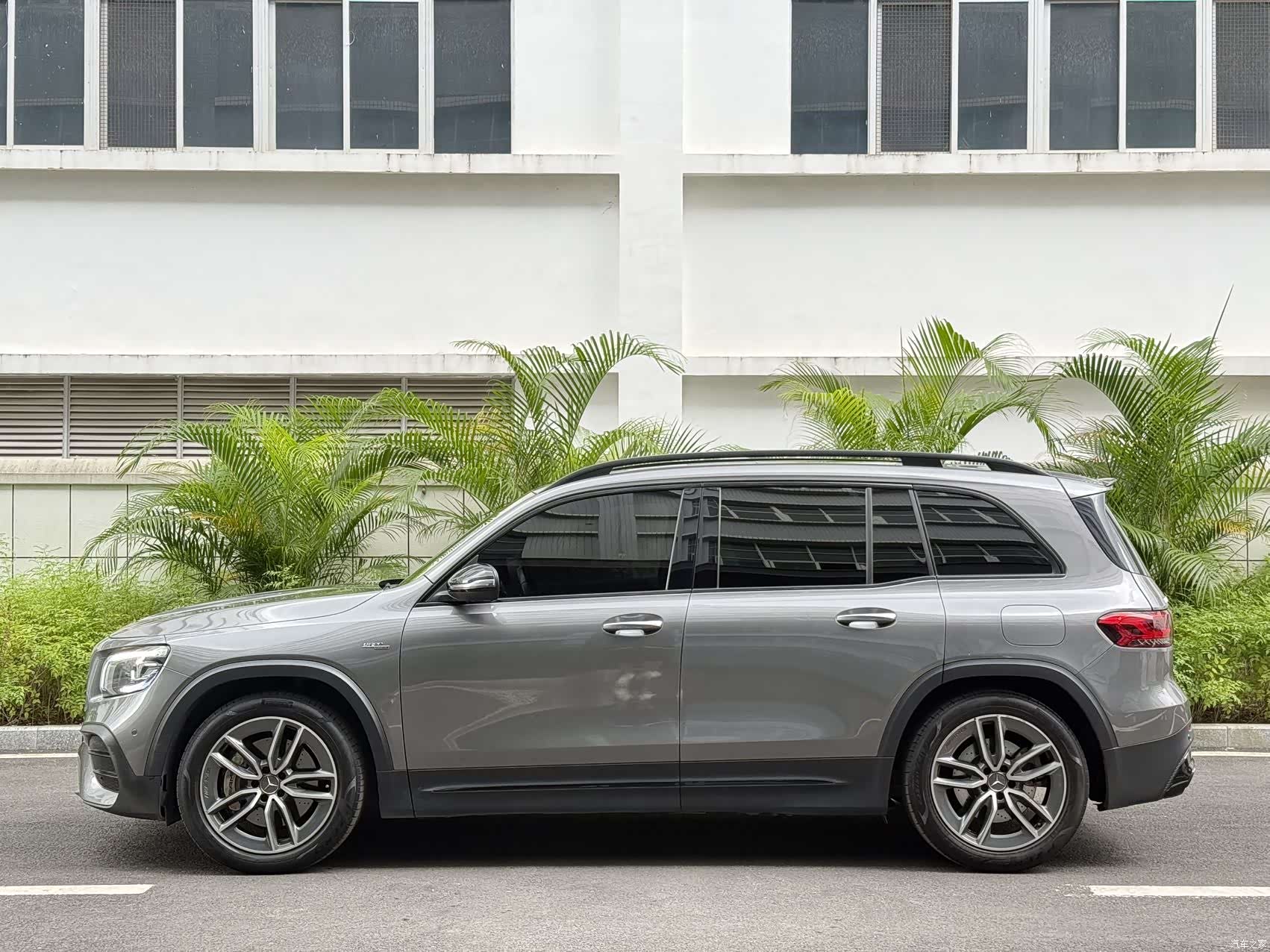 Mercedes-Benz GLB, 2021 6
