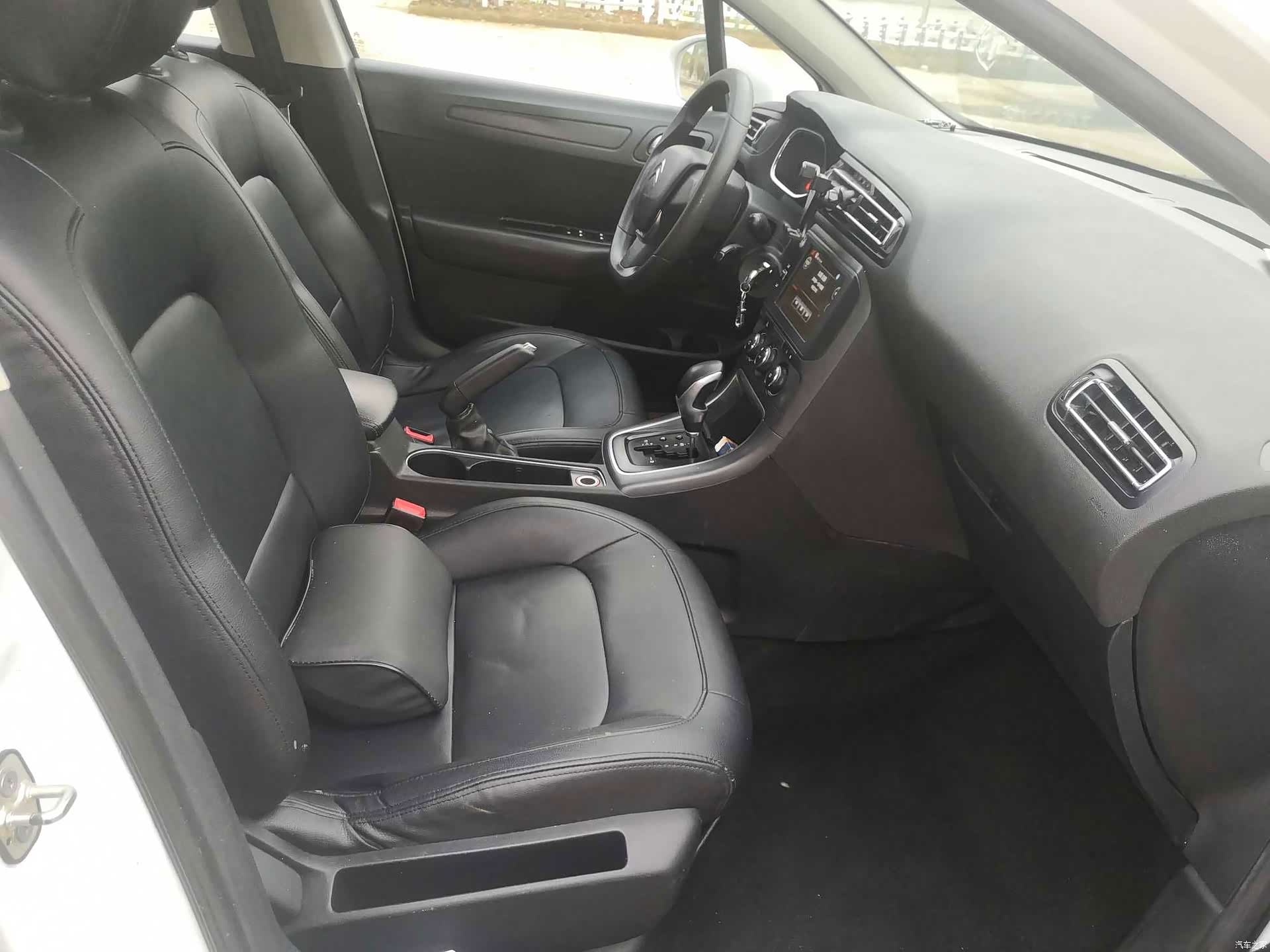 Citroen C4, 2015 9