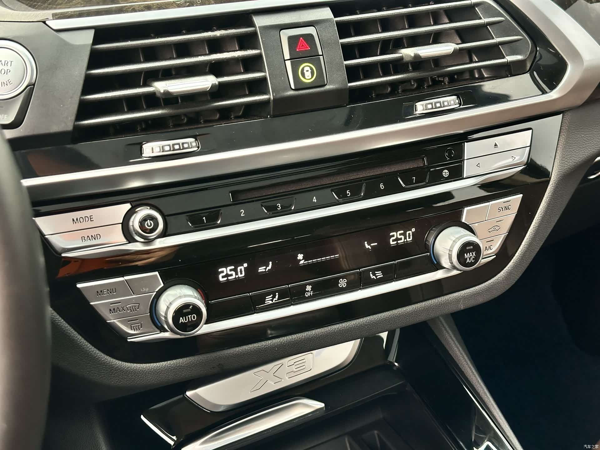 BMW X3, 2019 21