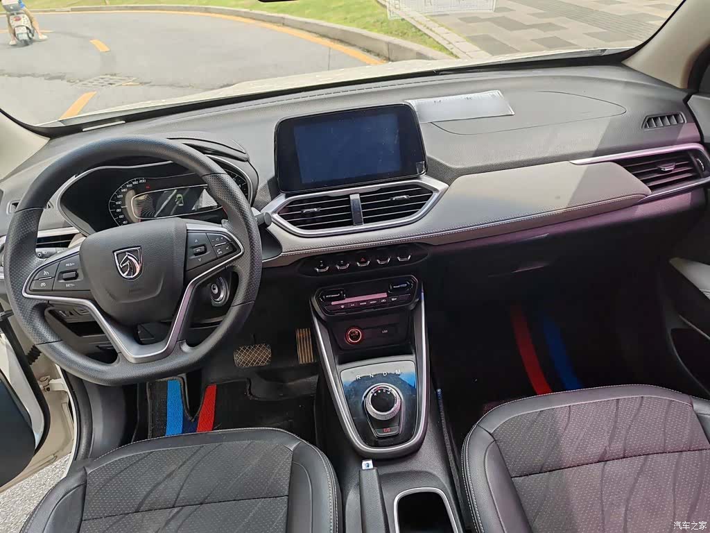 Wuling 510, 2018 13