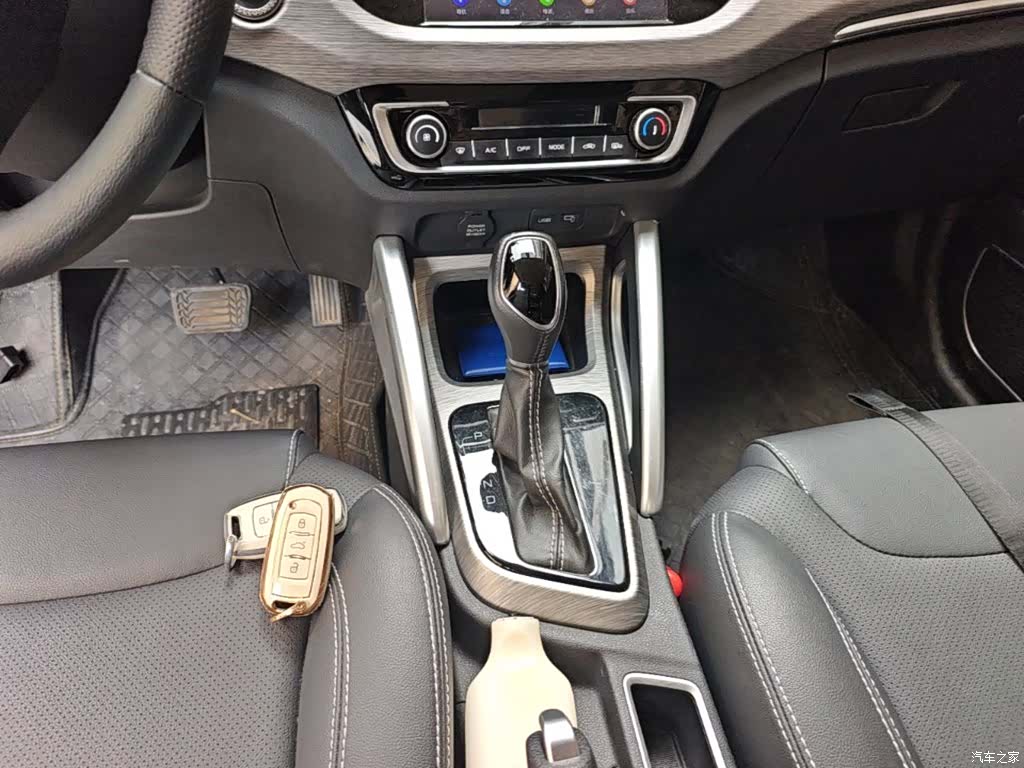 Geely X3, 2020 14