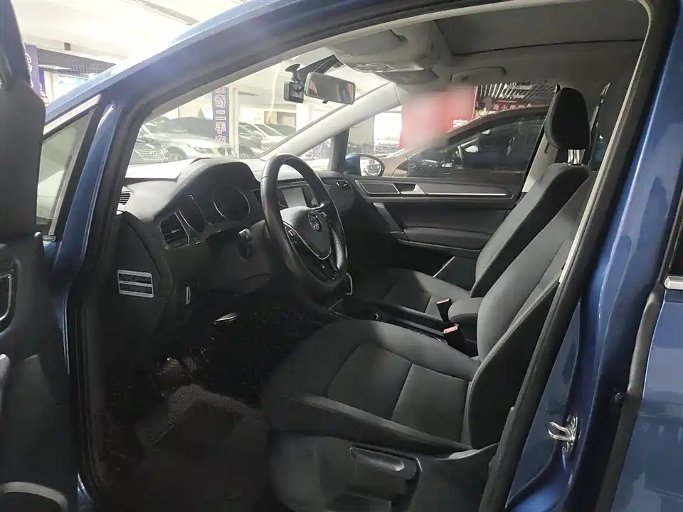 Volkswagen Golf*Jiayu