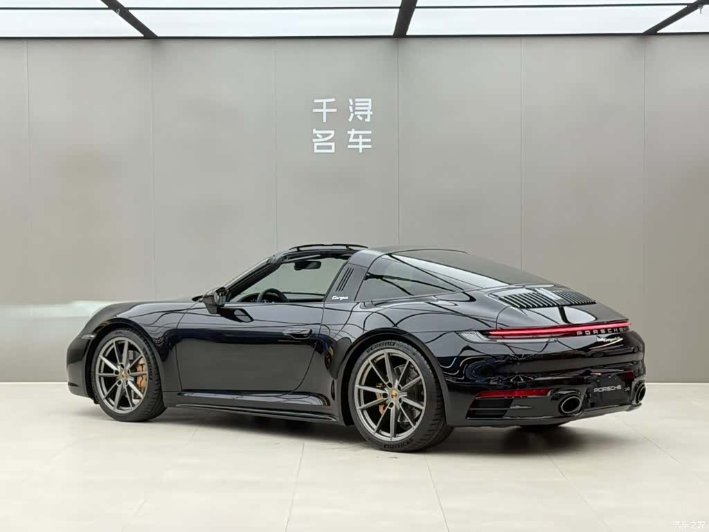 Porsche 911, 2023 14