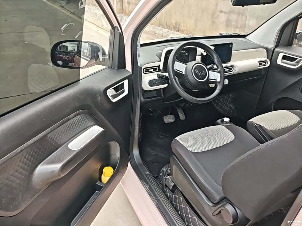 Wuling MINIEV, 2024 16