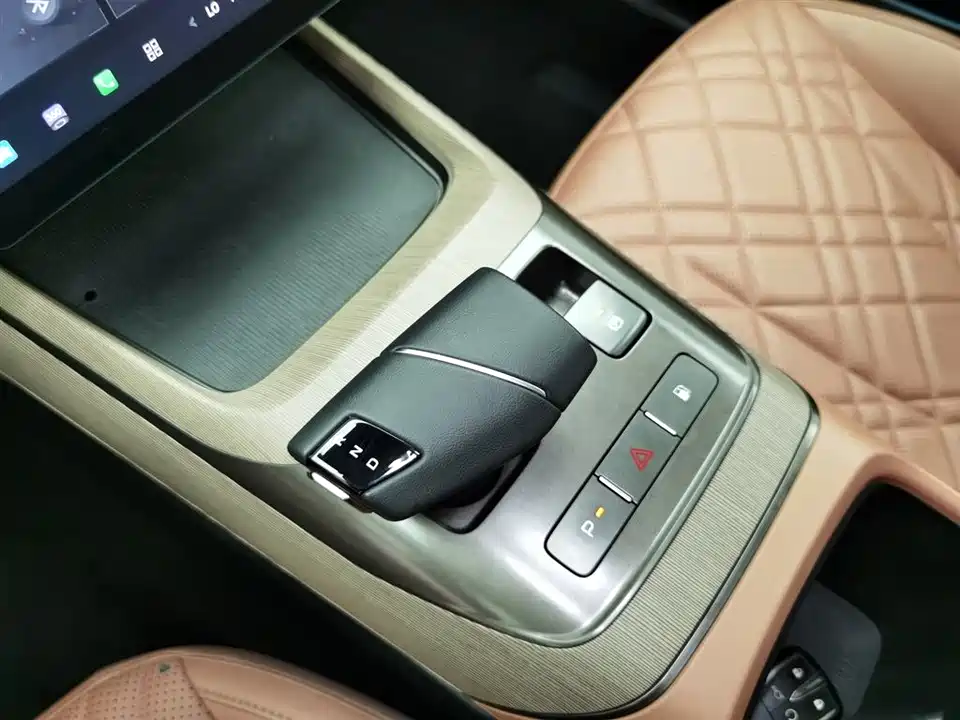 Changan A05