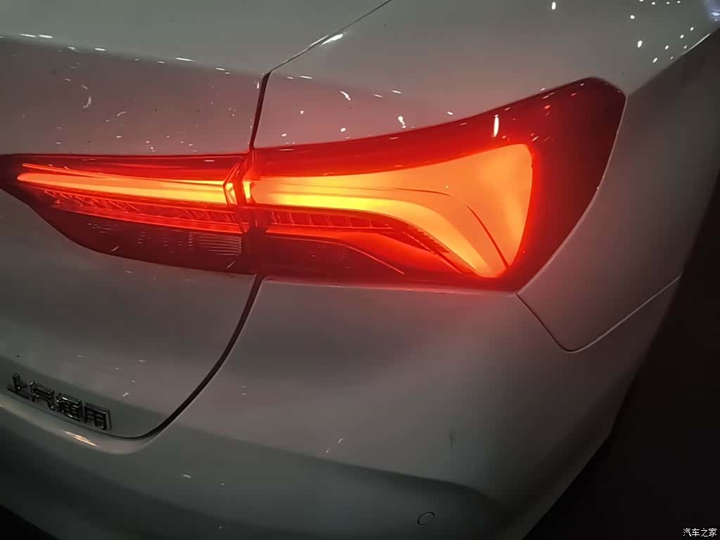 Buick Verano, 2022 8