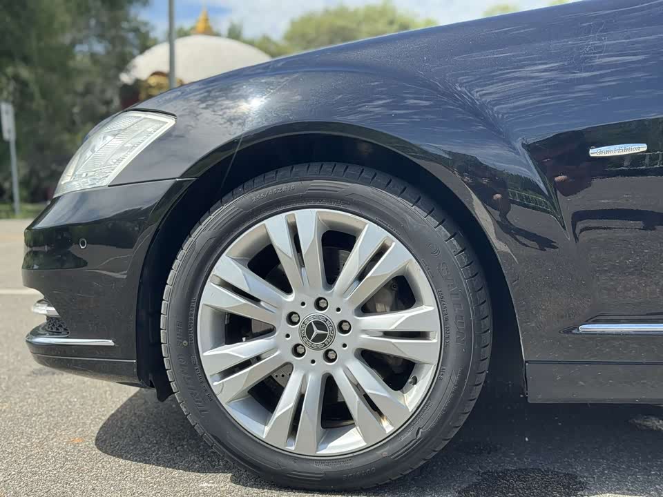 Mercedes-Benz S-class