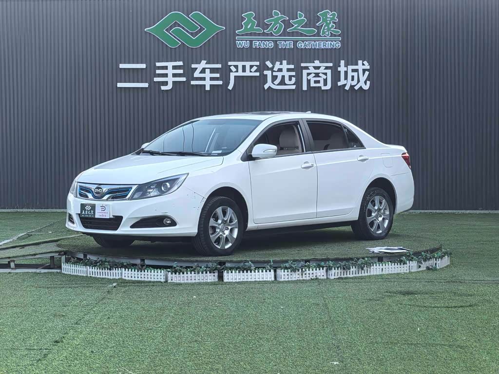 BYD e5