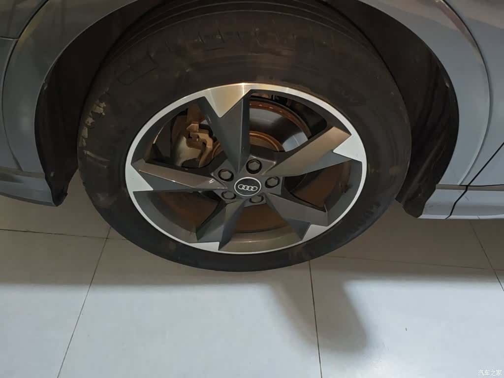 Audi Q3, 2022 23