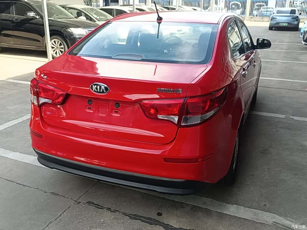 Kia K2, 2015 7