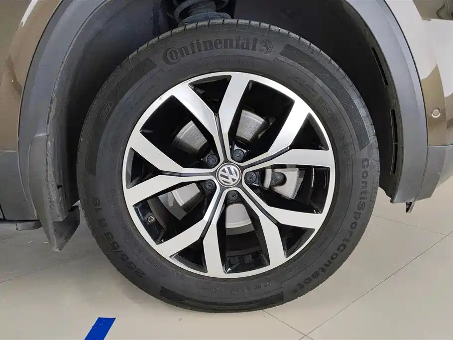 Volkswagen Tourang