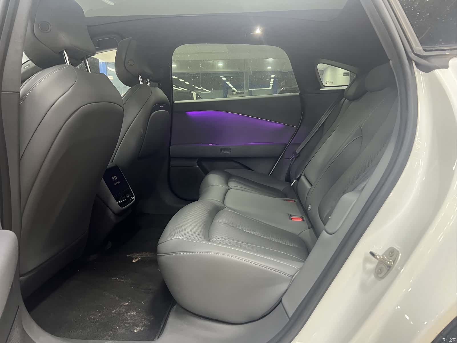 Xpeng P7, 2025 9