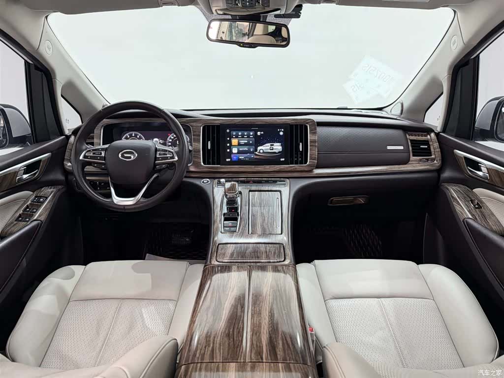 Trumpchi M8, 2021 24