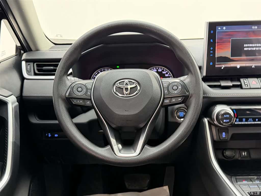 Toyota Wildlander, 2021 26
