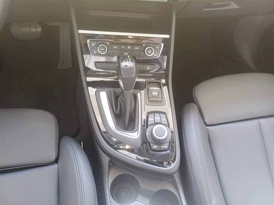 BMW 2 series station wagon