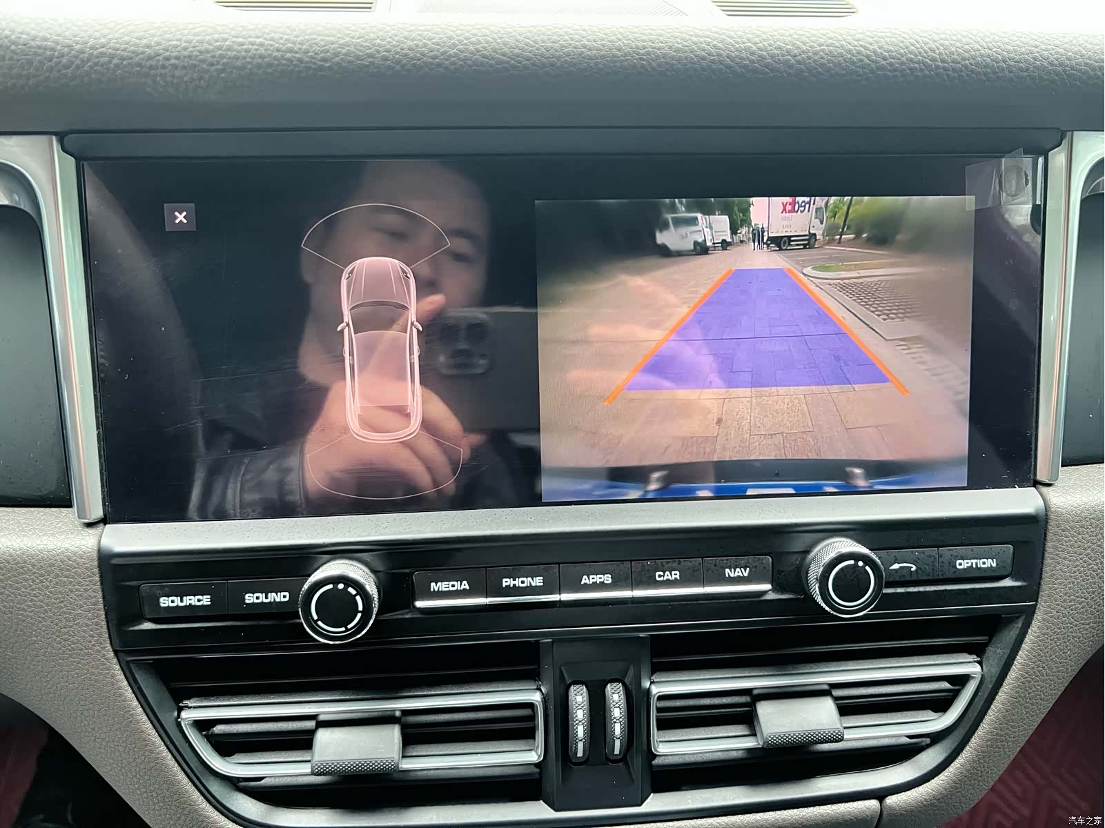 Porsche Macan, 2019 11