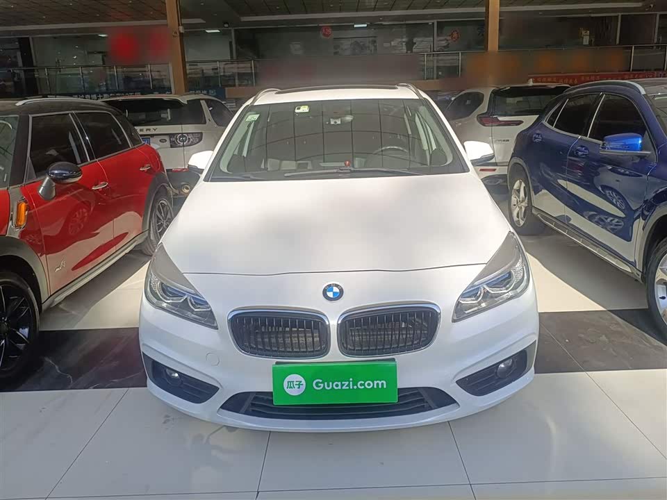 BMW 2 series station wagon