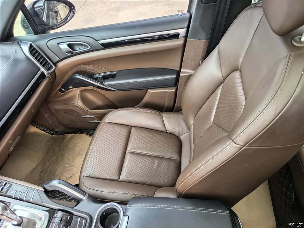 Porsche Cayenne, 2016 14