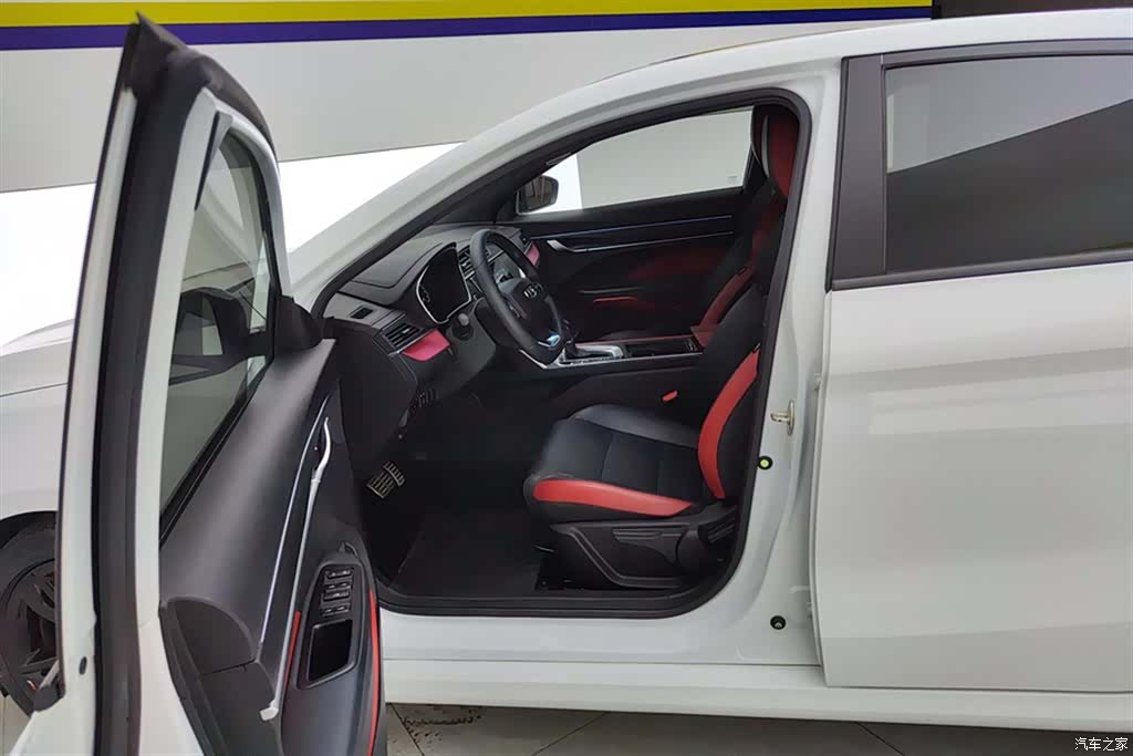 Geely Binray, 2021 9