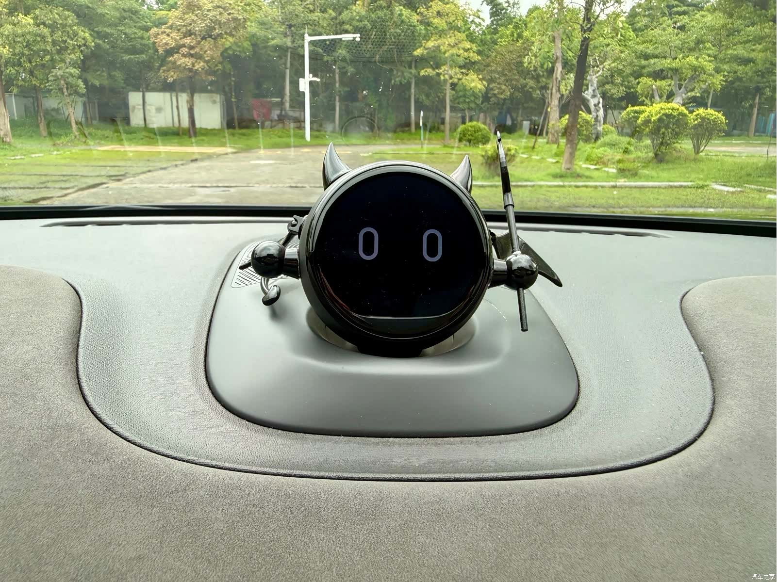 NIO ET7, 2023 11