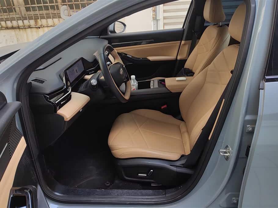 Geely Galaxy Galaxy L6