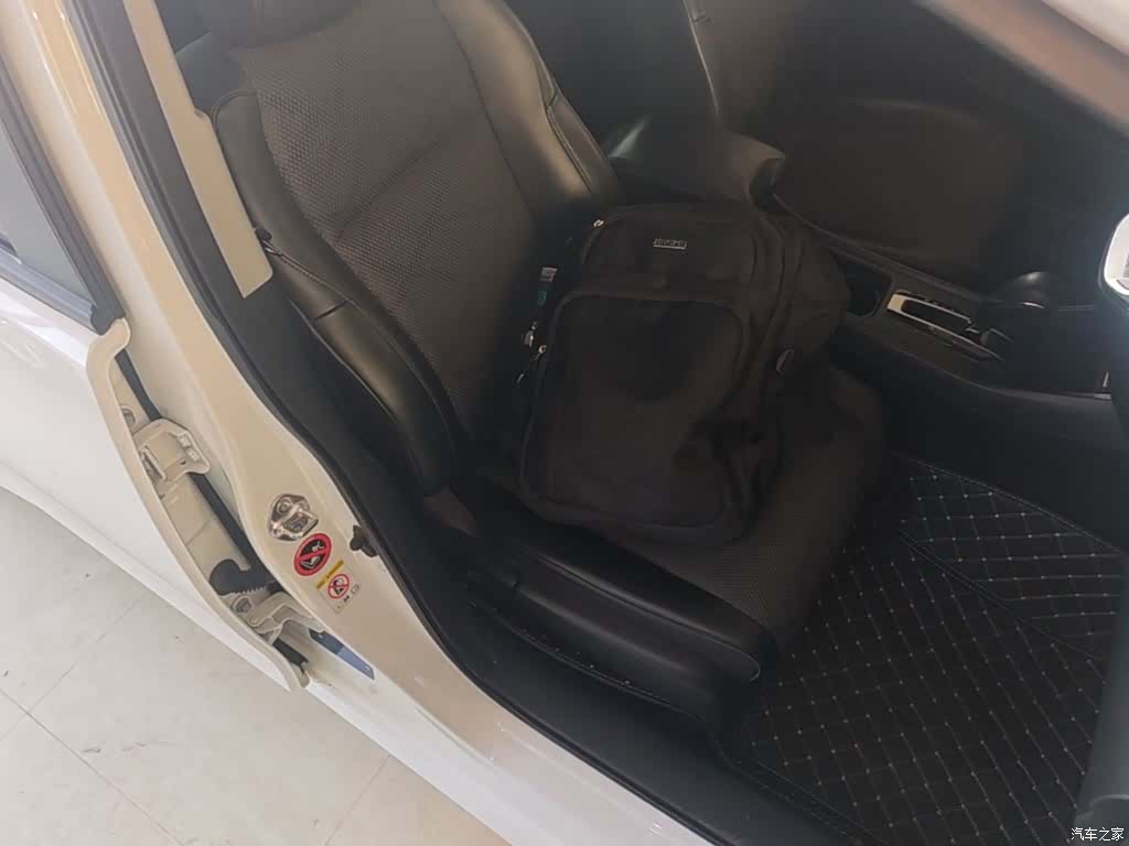Honda Jade, 2016 20