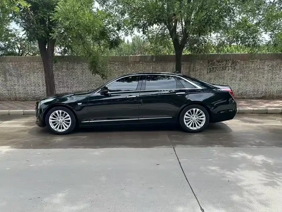 Cadillac CT6