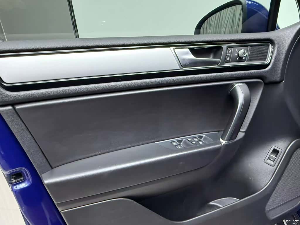 Volkswagen Touareg, 2017 9