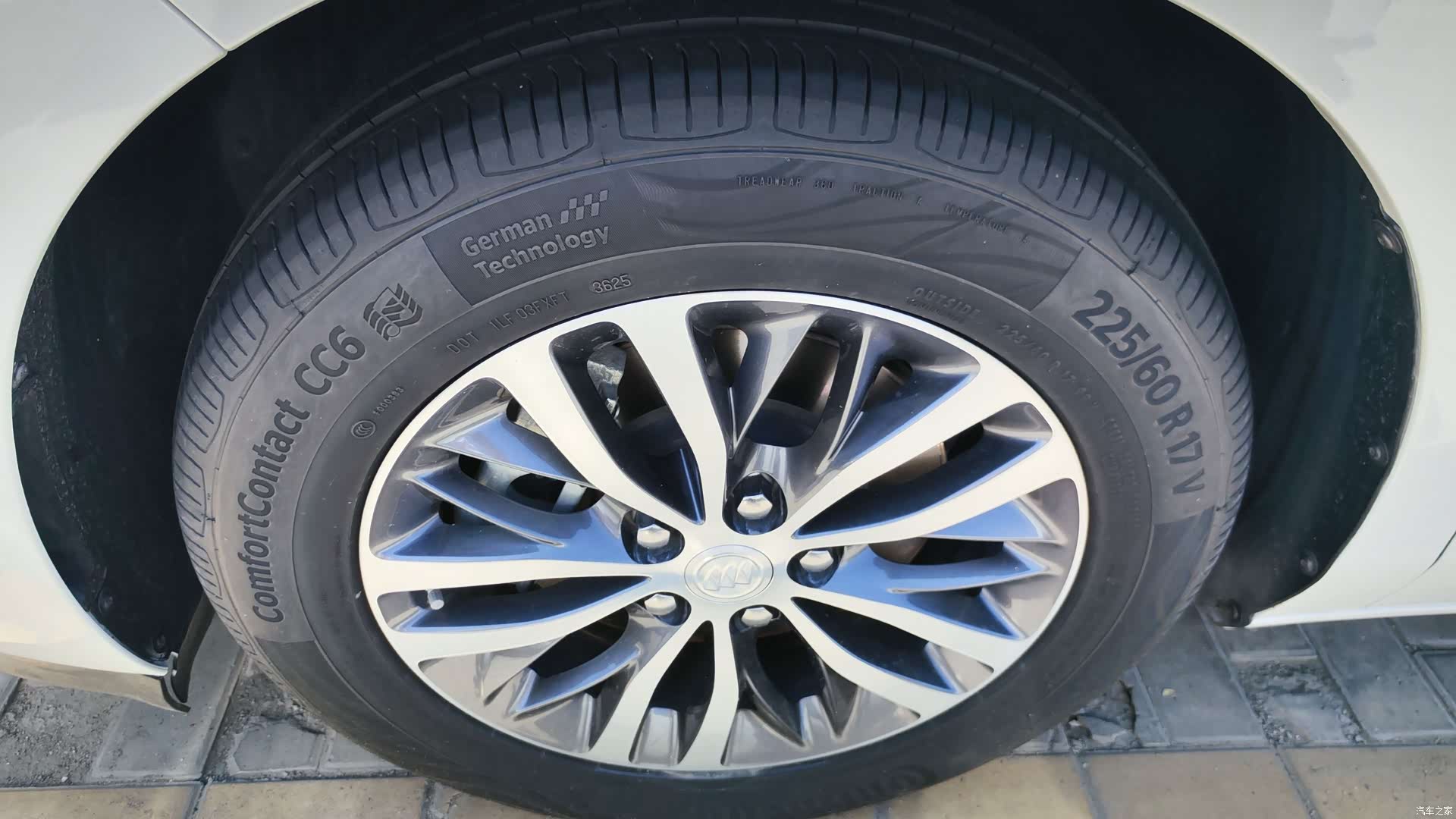 Buick GL8, 2022 2