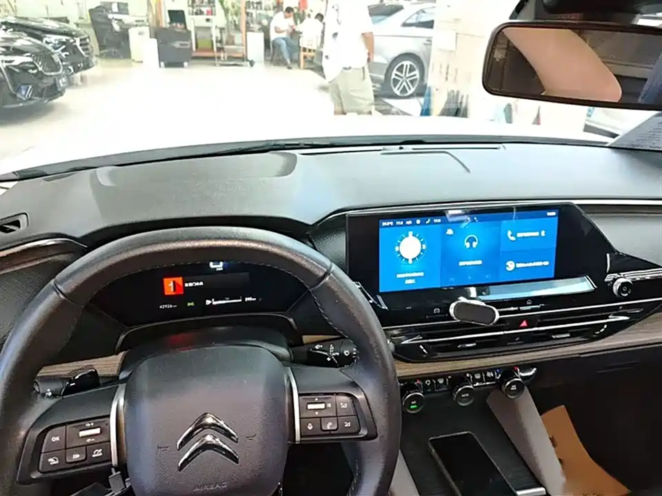 Citroen Versailles C5 X