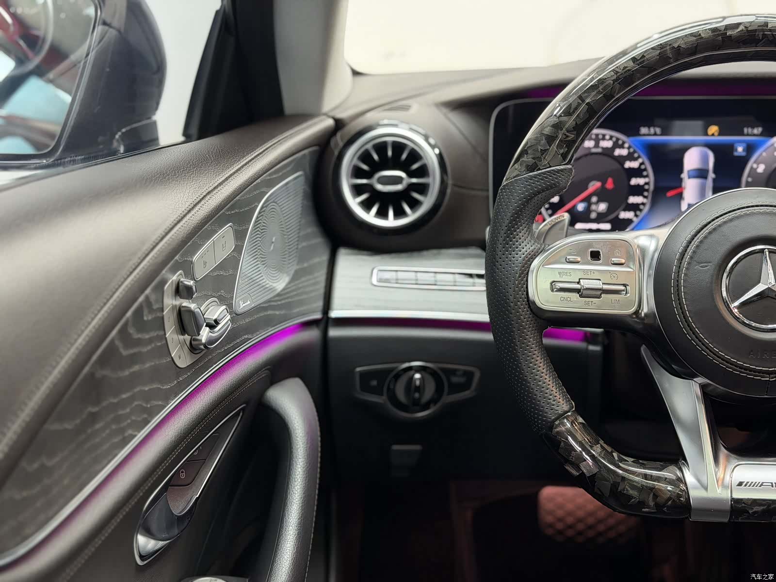 Mercedes-Benz CLS, 2020 11
