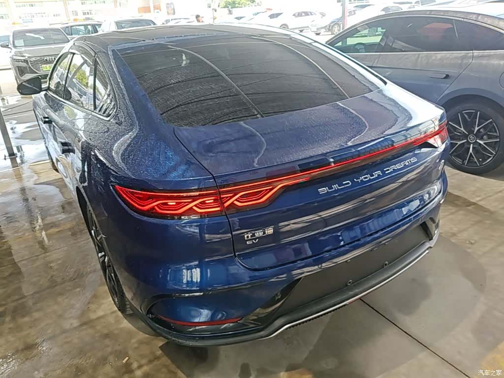 BYD Han, 2022 все фото