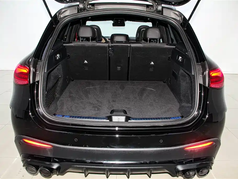 Mercedes-Benz GLC AMG