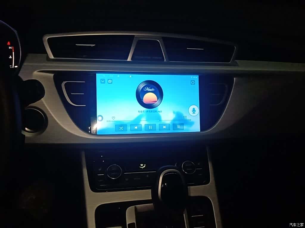 Geely Boyue, 2019 13