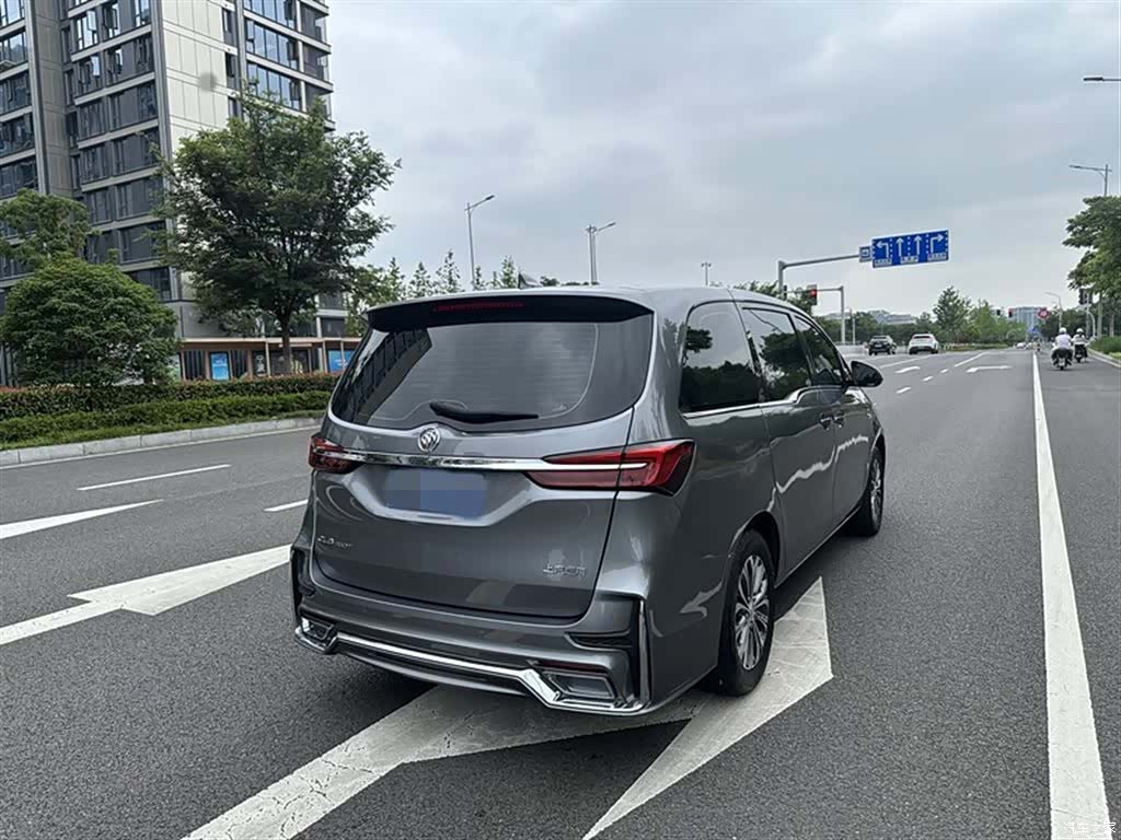 Buick GL8, 2021 12