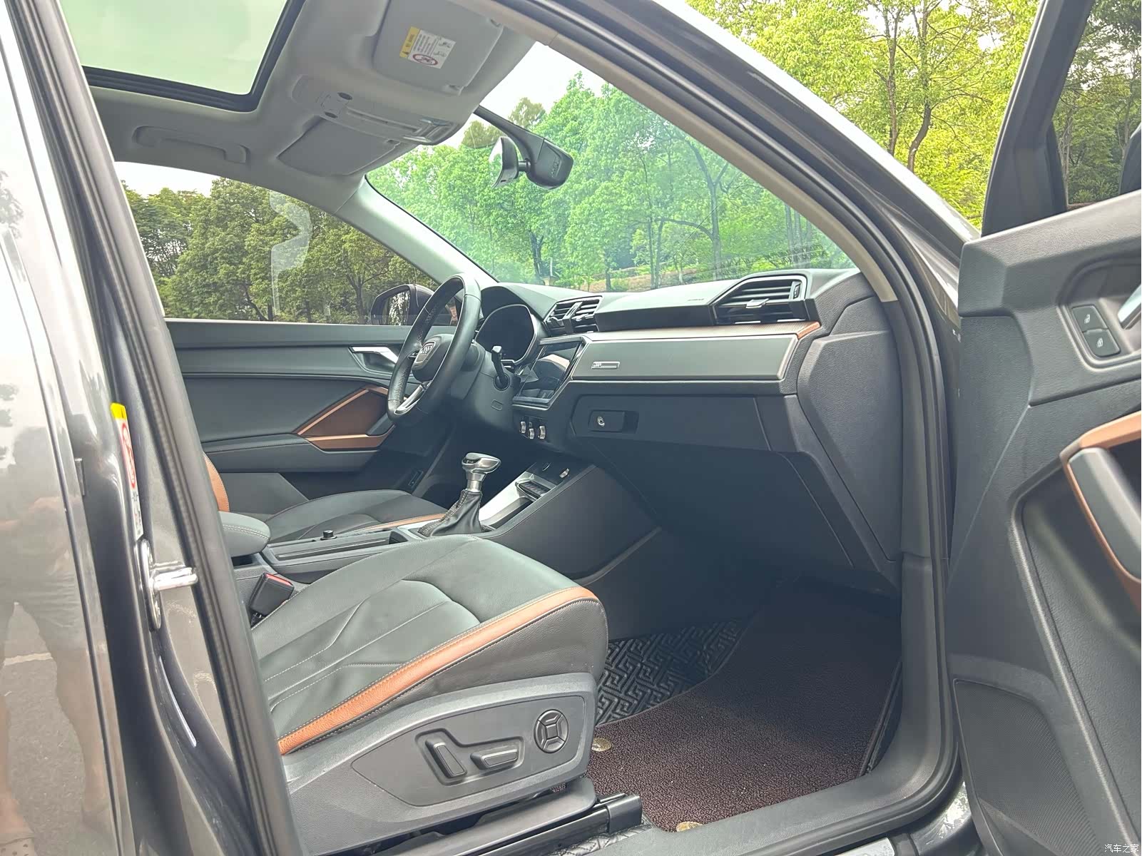Audi Q3, 2022 8