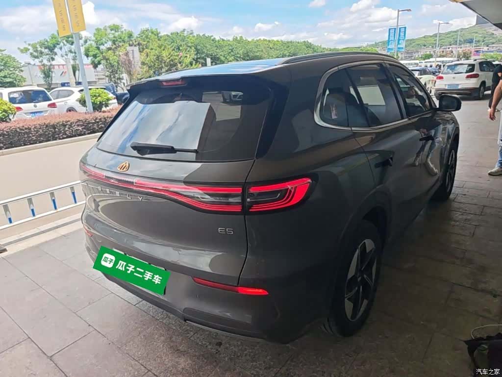 Geely Galaxy E5, 2025 7