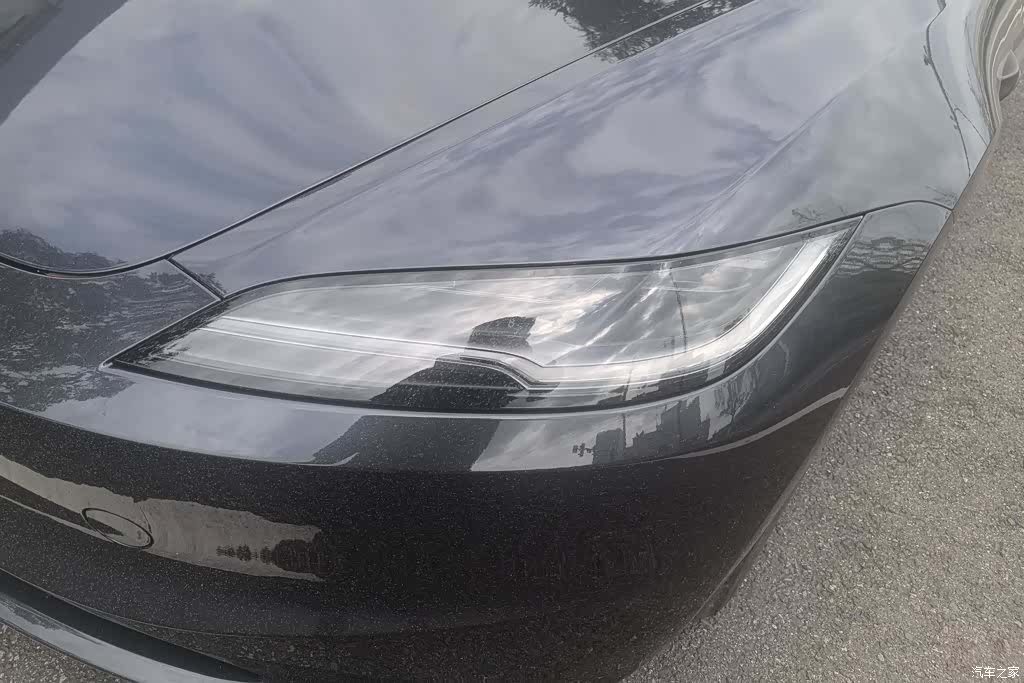 Tesla Model 3, 2026 все фото