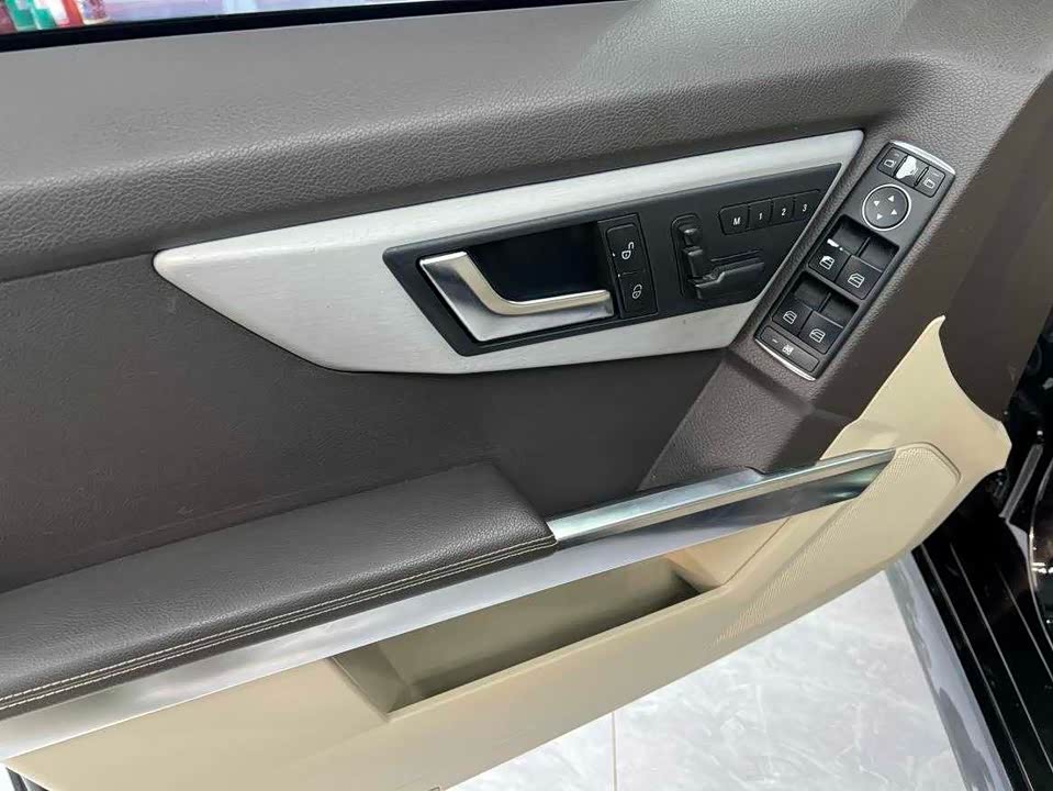 Mercedes-Benz GLK class