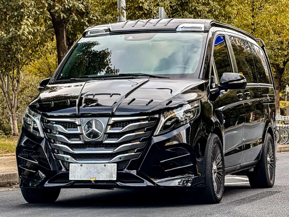 Mercedes-Benz V-class