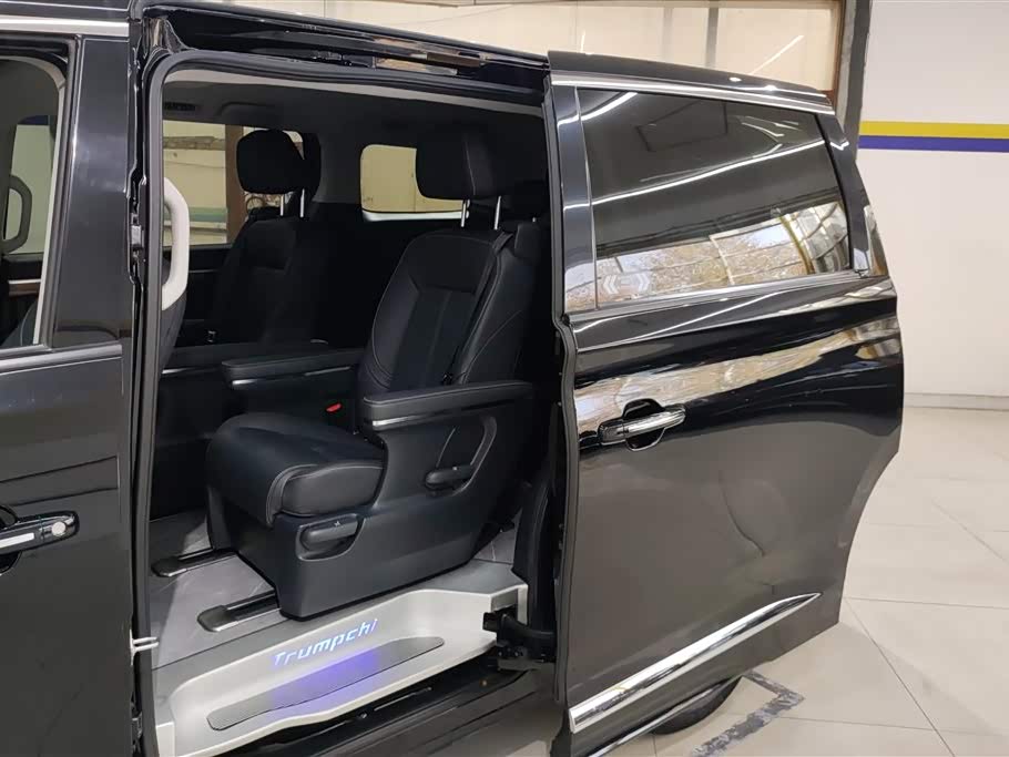 Trumpchi Trumpchi M8