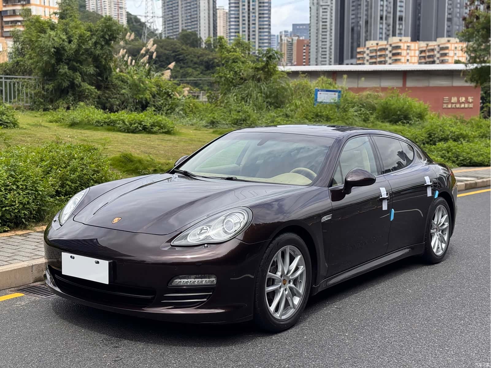 Porsche Panamera, 2012 1