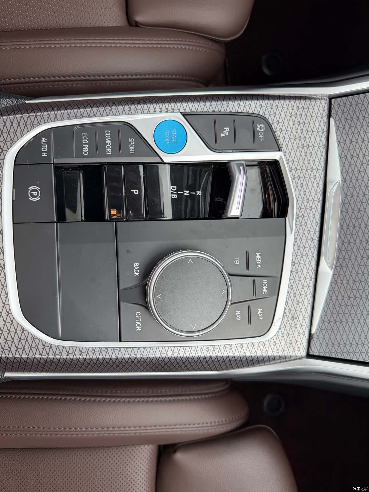 BMW i3, 2024 9