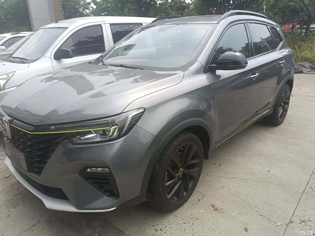 Roewe RX5, 2021 1