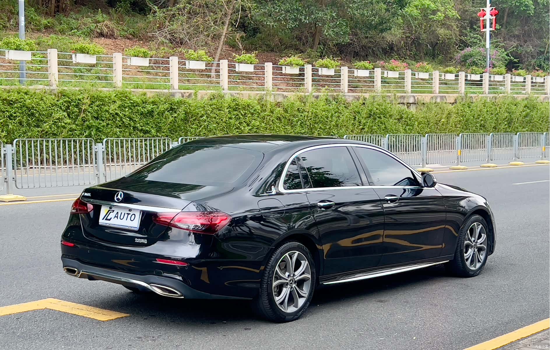 Mercedes-Benz E-Class, 2022 7