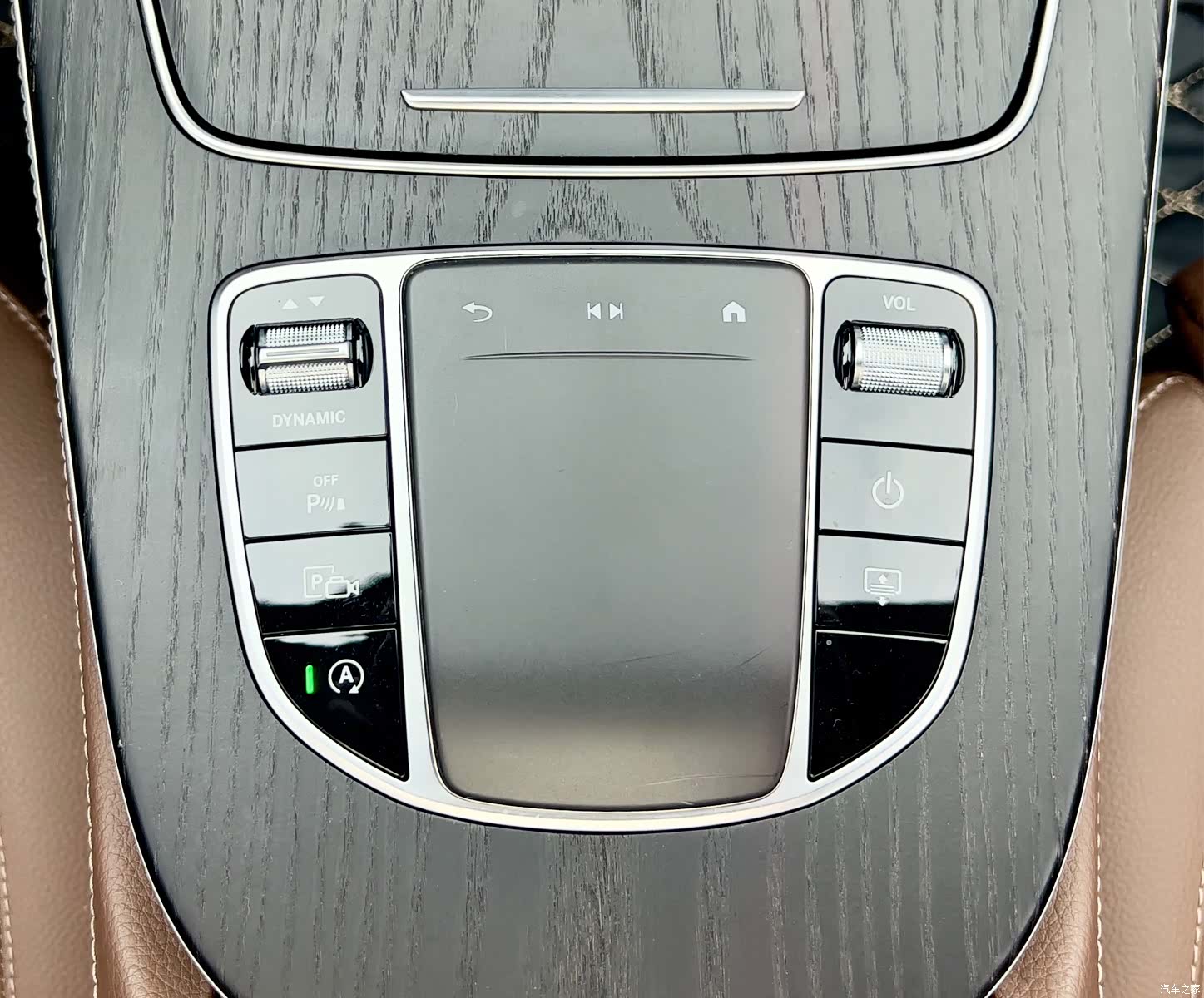 Mercedes-Benz E-Class, 2022 15